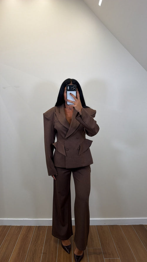 Blazer Megan