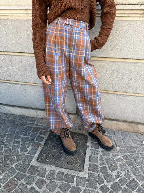 Pantalone London