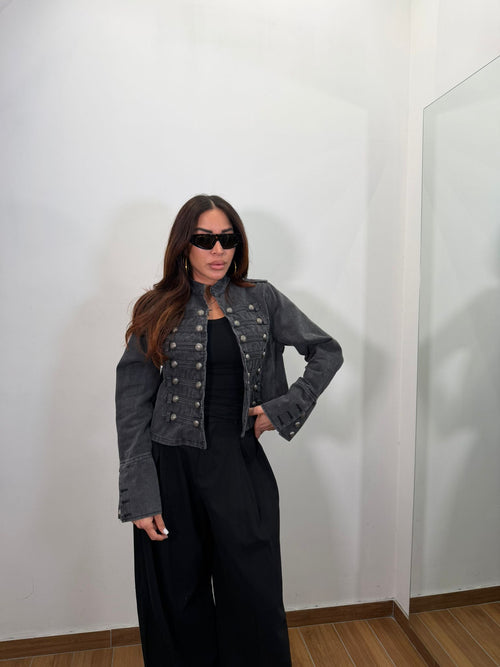 Jacket Viral
