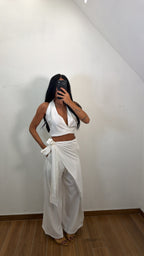 Coord-set Ariel White