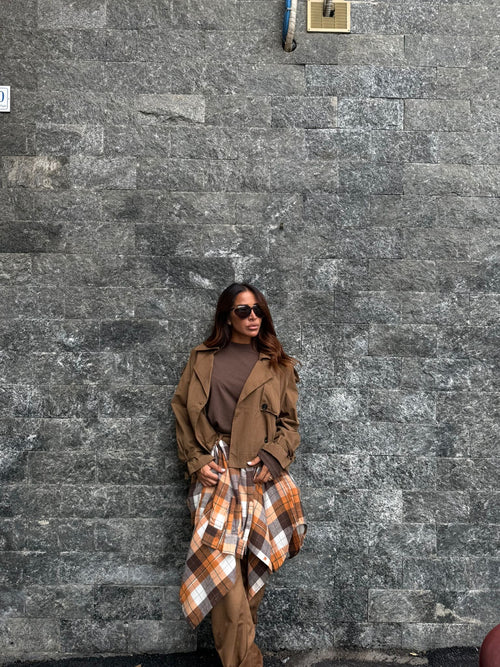 Trench crop silvia