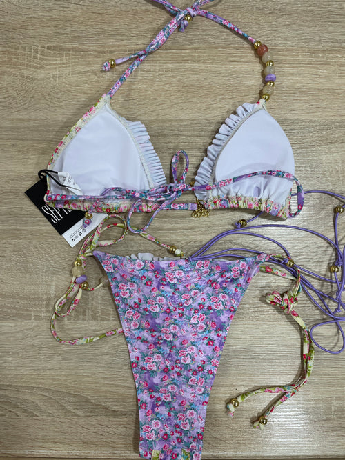 Costume Belu