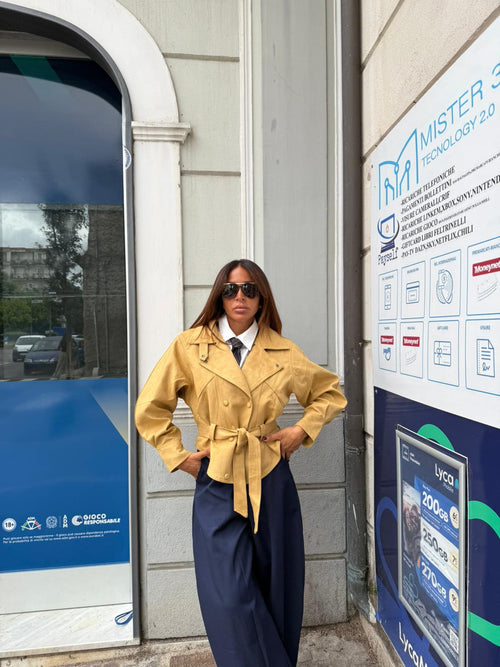 Trench crop Alexis