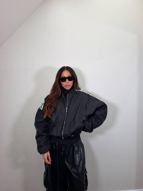 Bomber Greta
