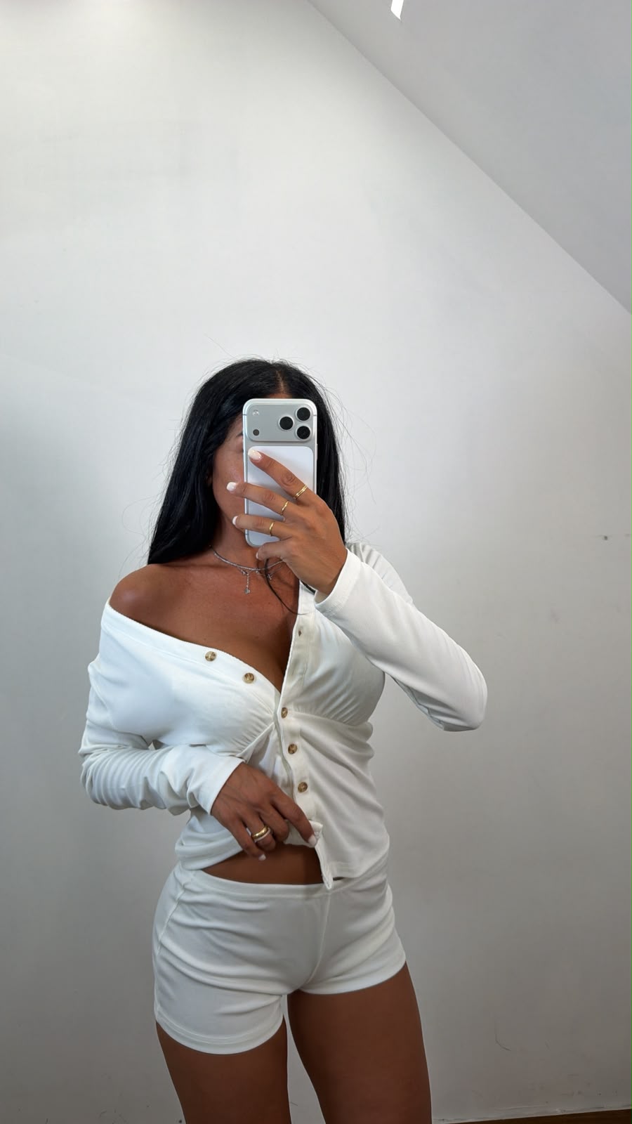 Coord-set Mara White
